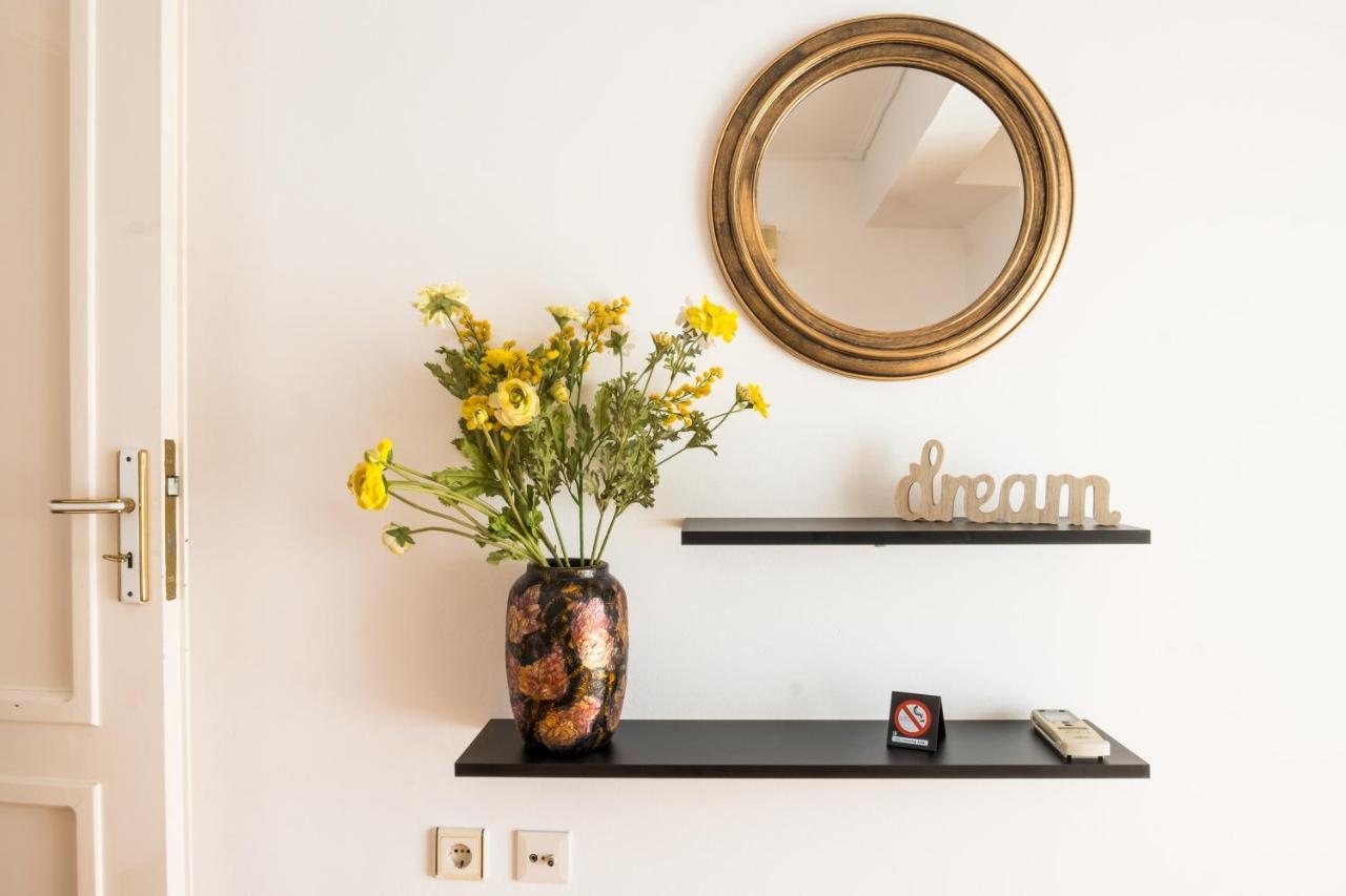 The Home Sweet Home - Family Friendly 2 Floor Apartment Calamata Exterior foto