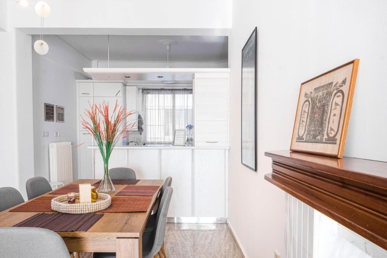 The Home Sweet Home - Family Friendly 2 Floor Apartment Calamata Exterior foto